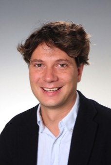 Alt image