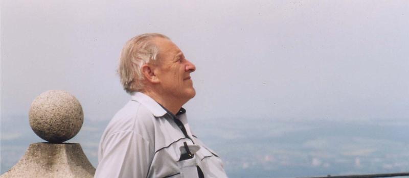 2003f.jpg